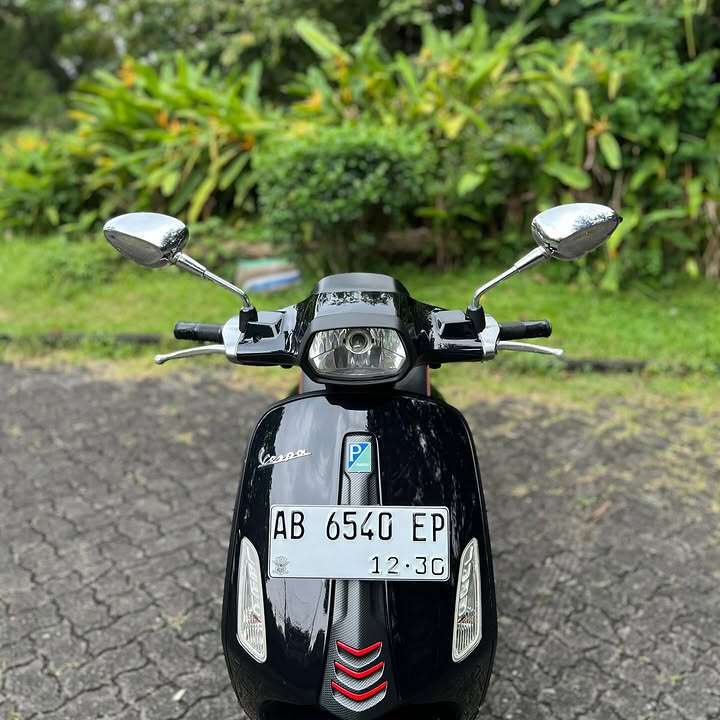 Vespa Sprint Carbon 150 i-get ABS Limited Edition 2018