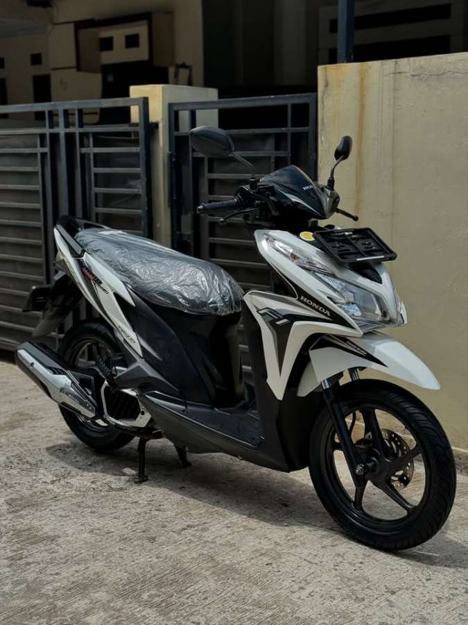 HONDA VARIO TECHNO 125 CBS ISS 2014