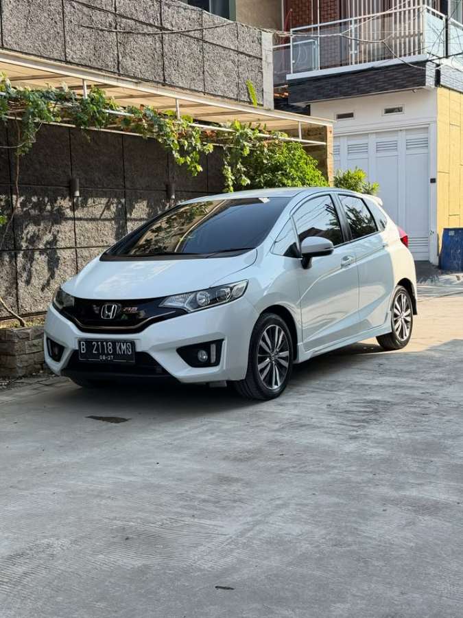 HONDA JAZZ RS MATIC Gk5 2014