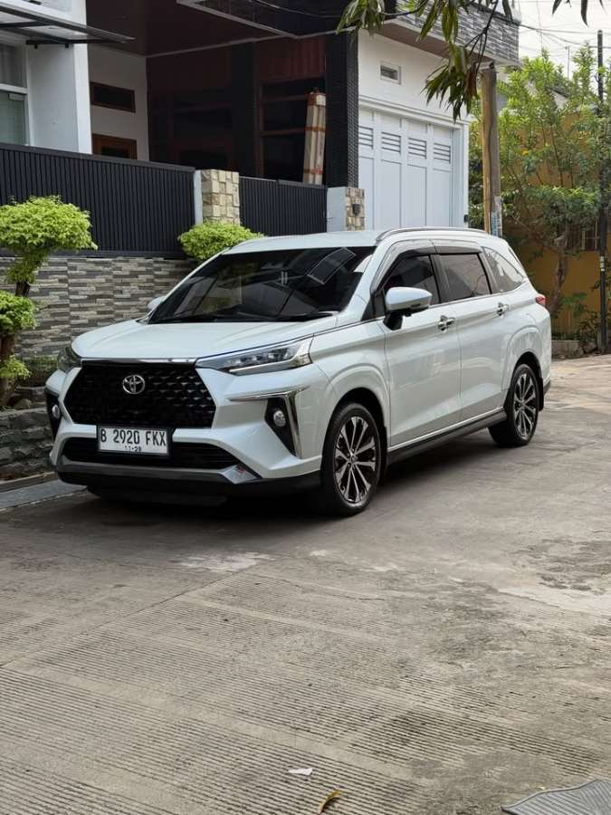 TOYOTA VELOZ Q TSS 2023