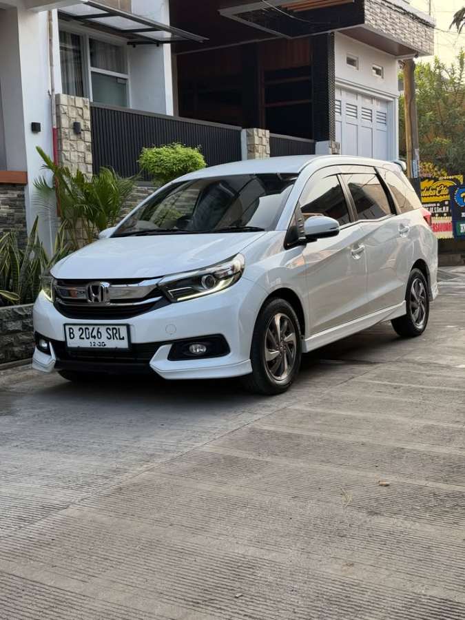 HONDA MOBILIO E MANUAL 2020