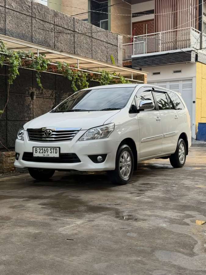 INNOVA G MATIC BENSIN 2013